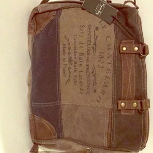 Myrabag 1602 Messenger Bag.